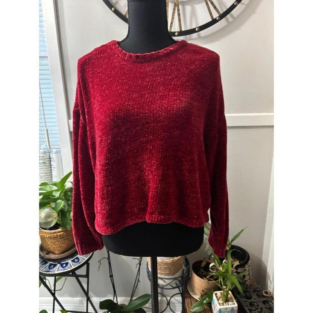 True Craft red chenille sweater‎ size meduim